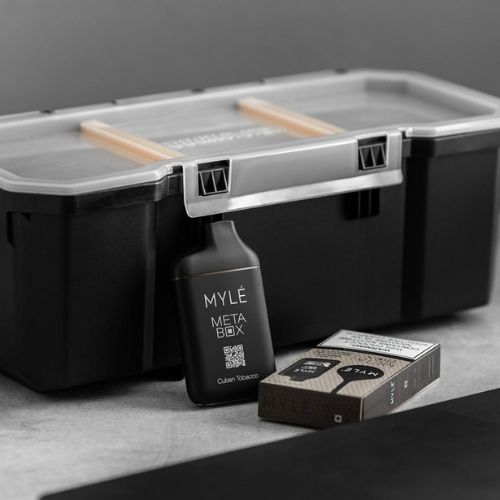 Myle Meta Box Cuban Tobacco Disposable Device